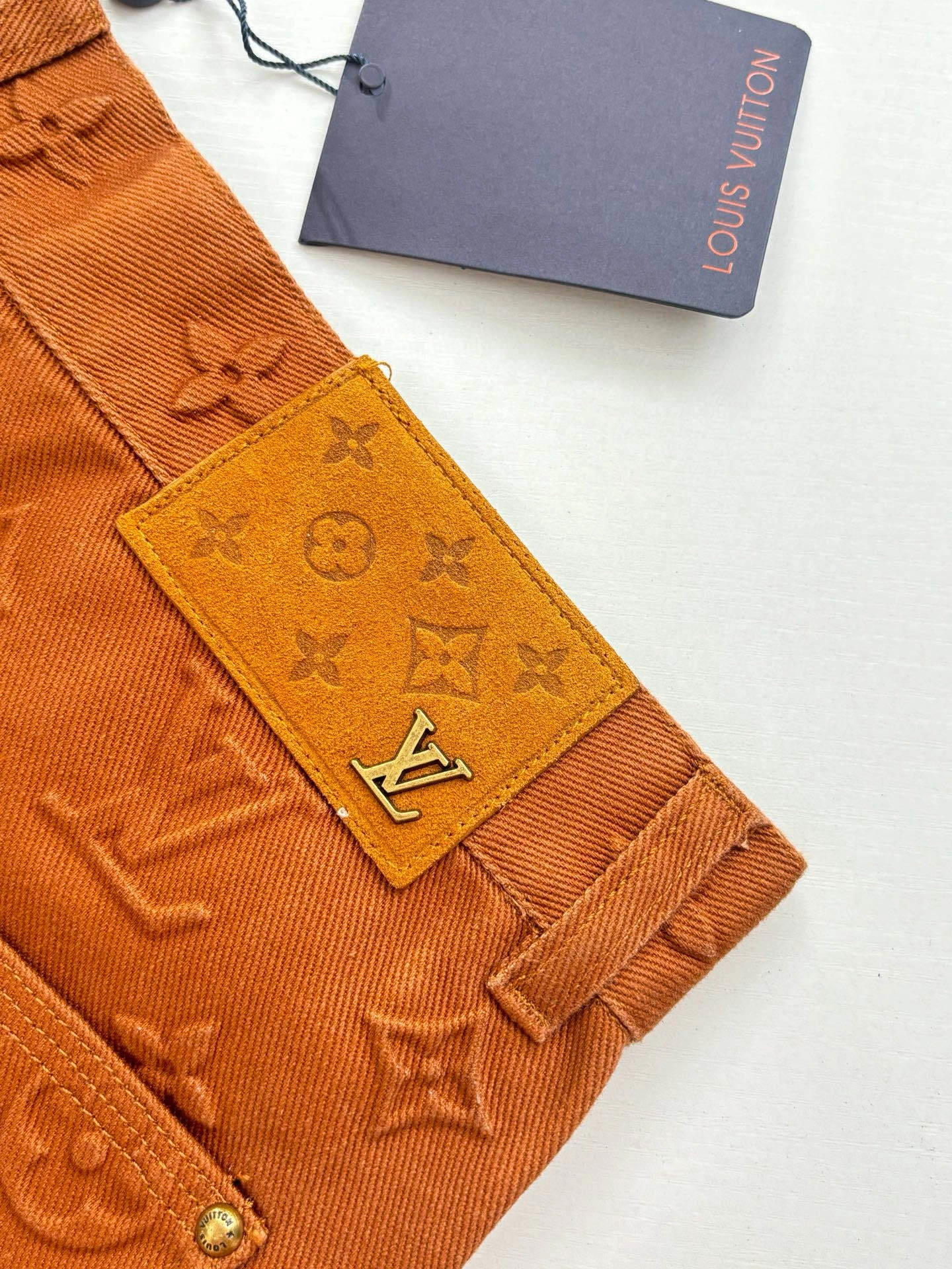 wg.luxury-- 8V item: E-F363J0514